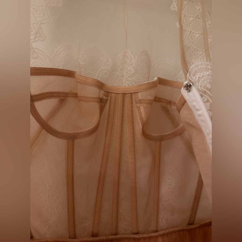 NWOT BRONX AND BANCO Daphne Ivory blush Long Sleeve Mini Dress - Picture 15 of 16